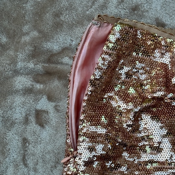 True Sequence MINI Skirt Size Small champaigne coloring Vintage 21 - Picture 5 of 11